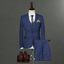 2018 High Quality Mens Fashion England Style Slim Fit Suits Male Three pieces Single Button Plaid Formal Set Blazer+Pant+Vest
