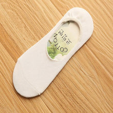 Men's sock slippers Bamboo fibre Non-slip Silicone Invisible Boat Socks Spring Summer Fashion Male ankle socks 5pairs/lot New
