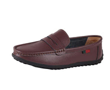 Spring new driving soft mens fashion pachwork slip-on casual leather shoes breathable sew soft loafers black white brown