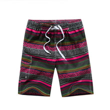 New Fashion Summer Casual Shorts Men Stripe Hawaii Beach Shorts Man Bermuda With Pockets Slim Fit Board Shorts Plus Size