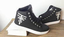Spring Men Solid shoes New Brand Students Casual Shoes With Ankle Boots Lace Up Man Leisure Shoes High Quality New Design